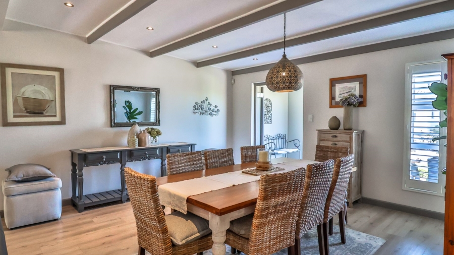 4 Bedroom Property for Sale in Onrus Western Cape